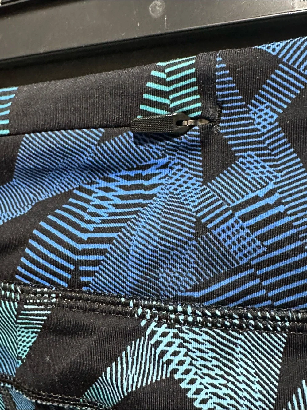 Nike Epic Lux Dri-Fit Crop Running Leggings Blue Geometric Print Pocket Size L